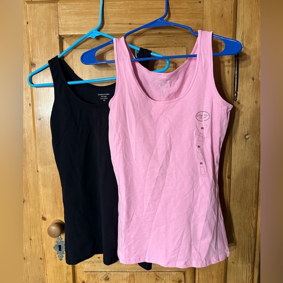 Dunnes Tops - Set of tank tops NWOT. Pink & Black US Size 4. Brought over from Ireland